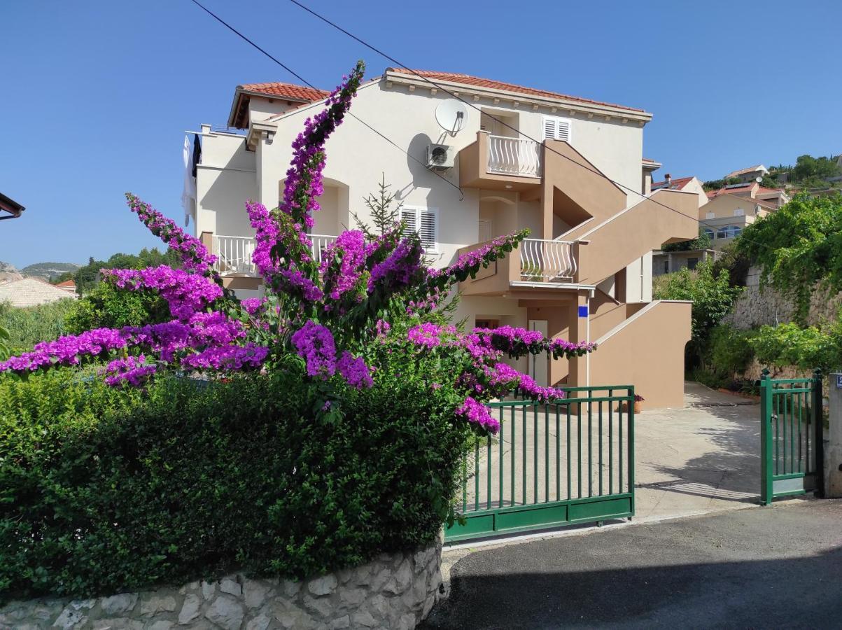Holiday Residence Zvono Mlini Bagian luar foto